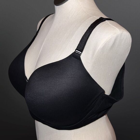 Plus Size Wireless Lightly Ligned Torrid Curve Bra Size 46D - Picture 3 of 6